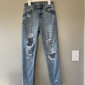 American Eagle Stretch Mom Jeans